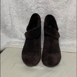 Enzo Angiolini Brown Suede Ankle Boots 3.5” heel